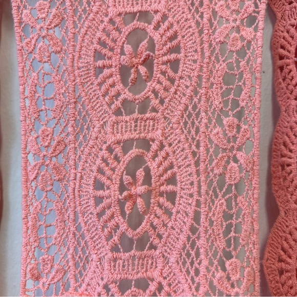 Boho Festival Coral Crochet Lace Open-Front Vest - Picture 8 of 9